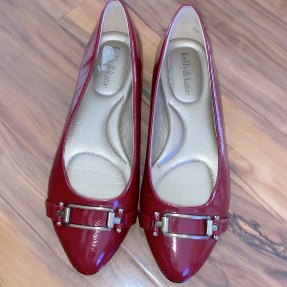 Kelly & Katie Red Flats Sz 7. - EUC - Picture 3 of 6